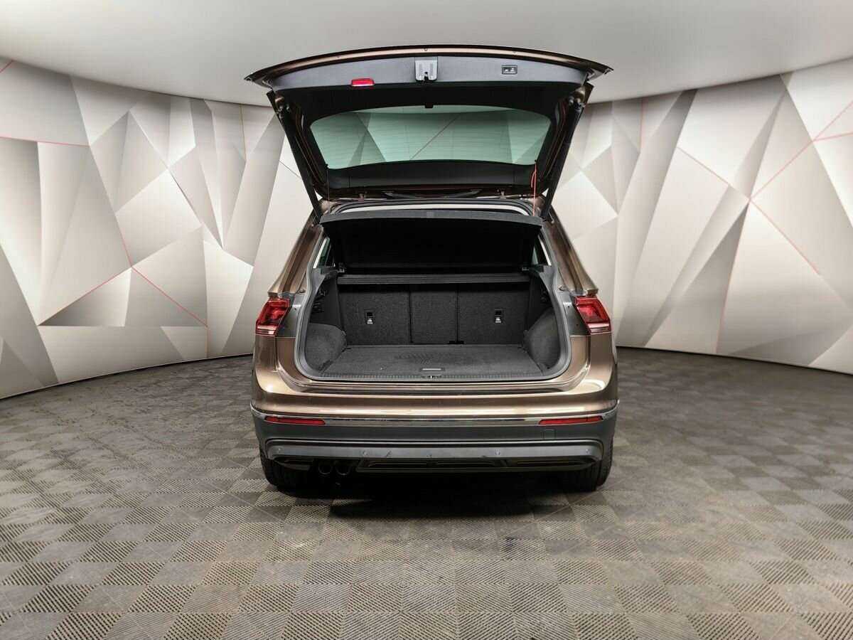 Купить Volkswagen Tiguan, 2017, 163 868 км, фото №18