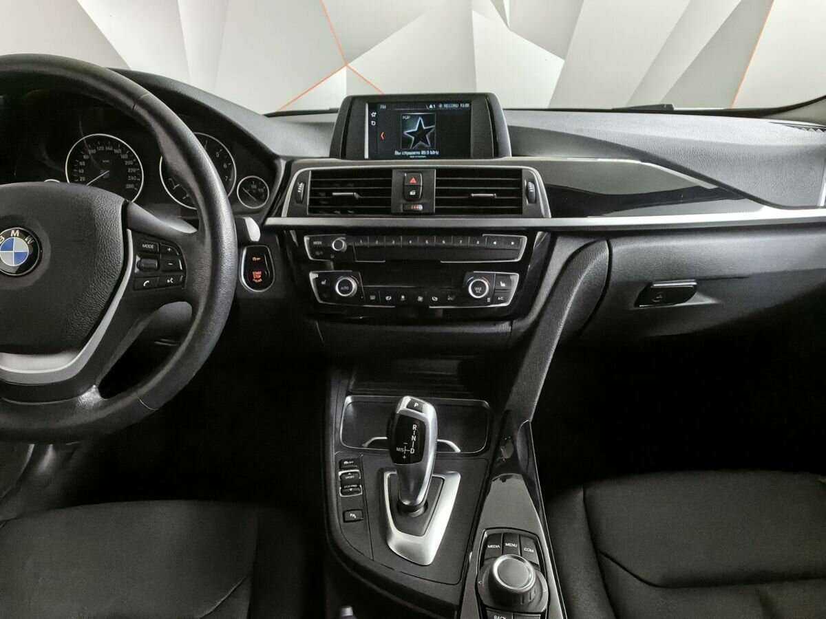 Купить BMW 3 серии 318i, 2018, 118 066 км, фото №11