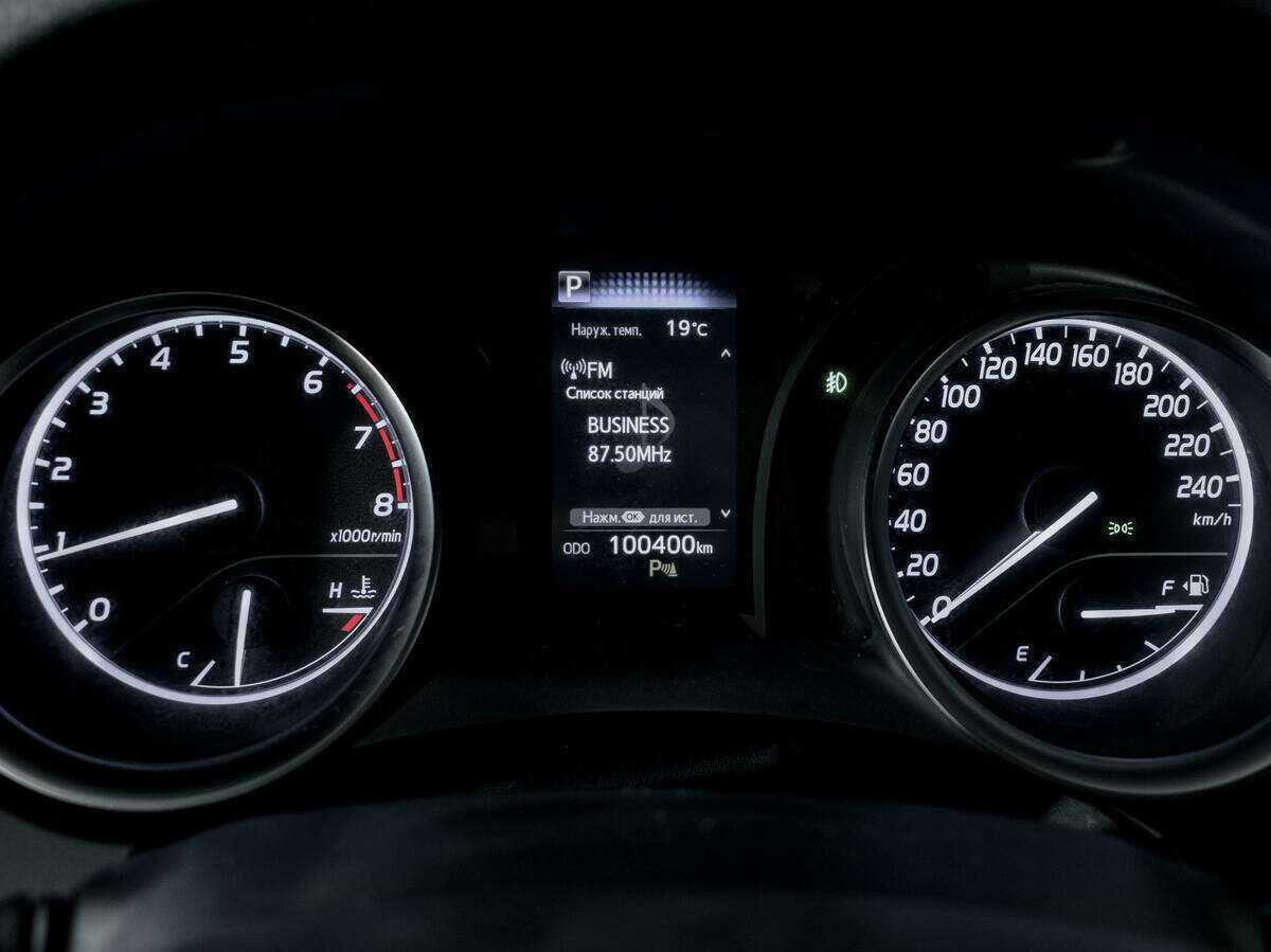 Купить Toyota Camry, 2019, 100 399 км, фото №11