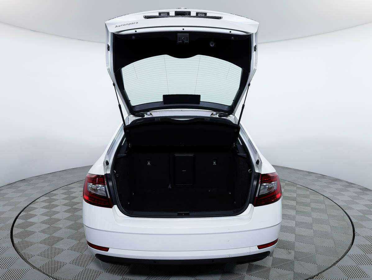 Купить Skoda Octavia, 2019, 104 123 км, фото №6