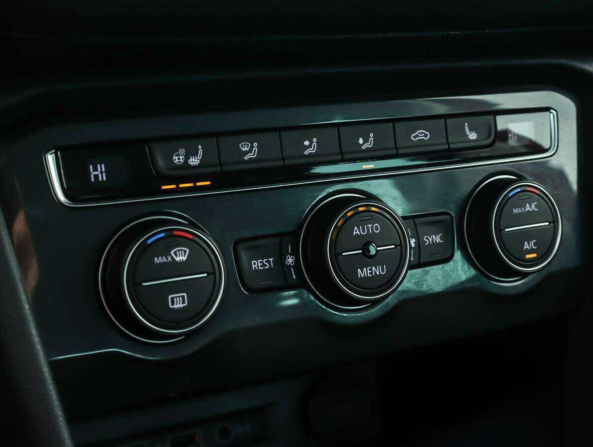 Купить Volkswagen Tiguan, 2019, 80 463 км, фото №12