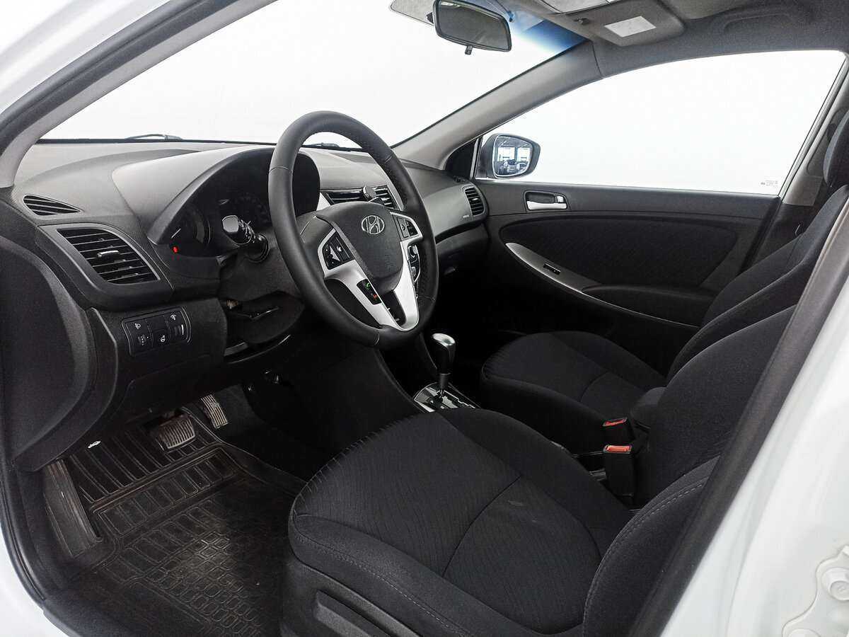 Купить Hyundai Solaris, 2016, 91 734 км, фото №13