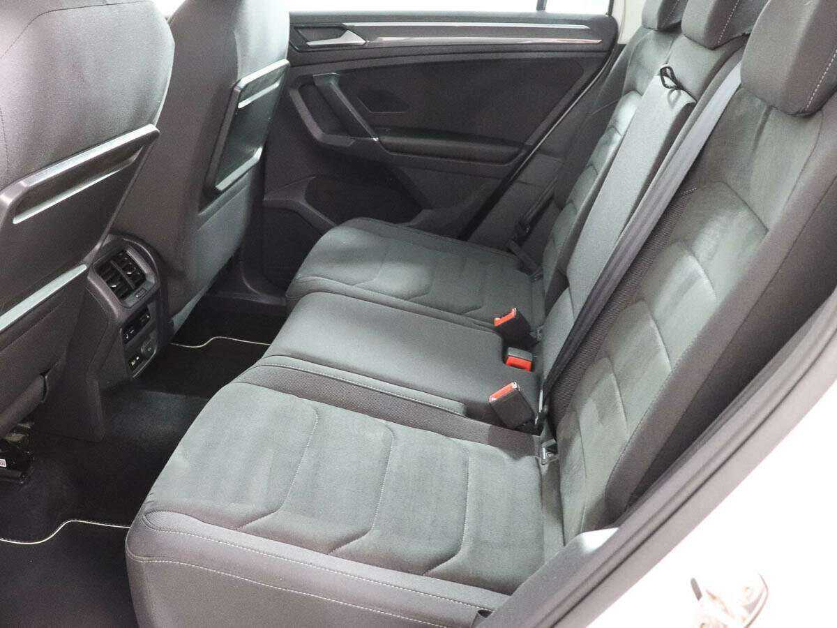 Купить Volkswagen Tiguan, 2017, 140 000 км, фото №9