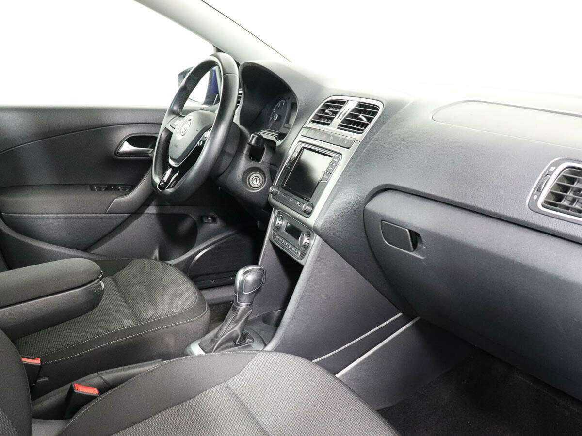 Купить Volkswagen Polo, 2018, 90 798 км, фото №7