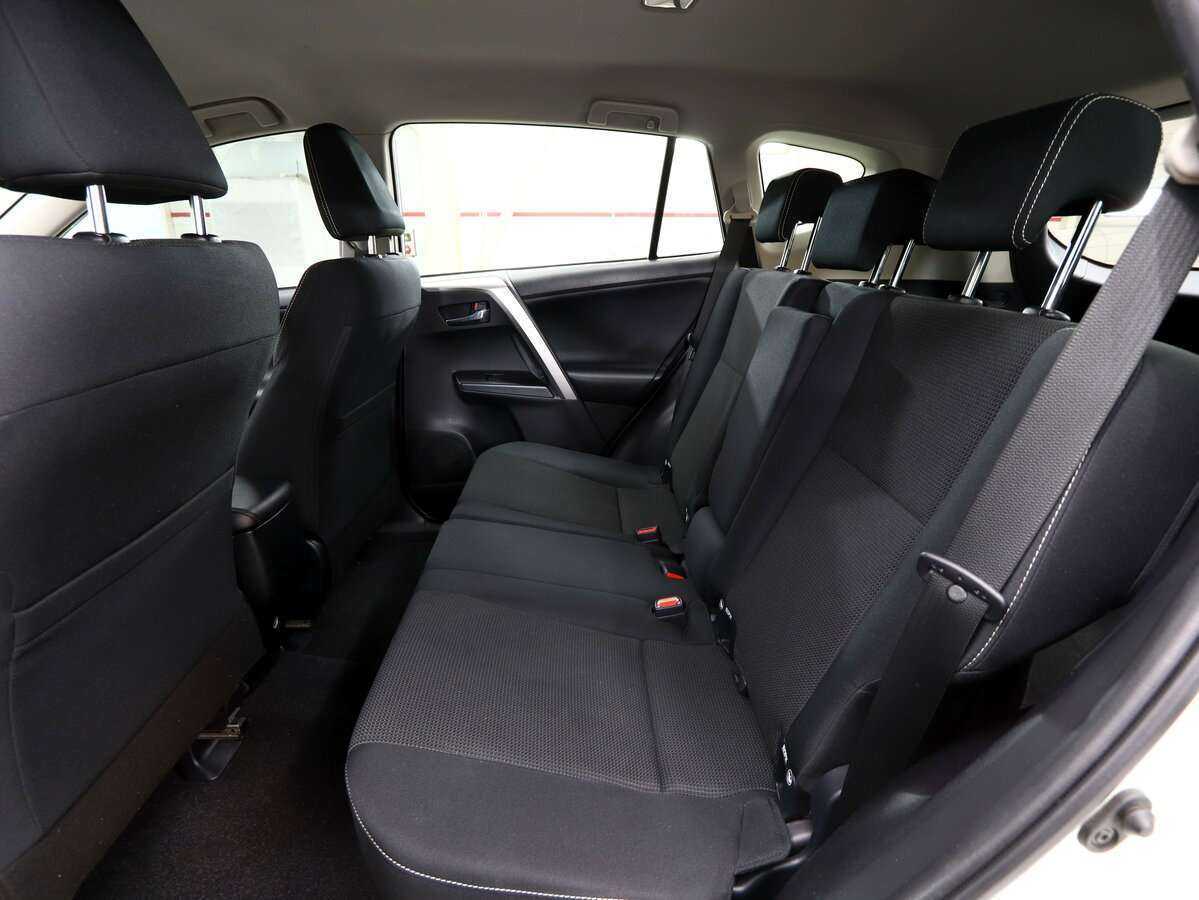 Купить Toyota RAV4, 2017, 143 000 км, фото №19