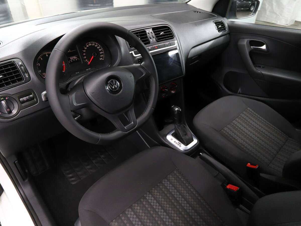 Купить Volkswagen Polo, 2017, 154 000 км, фото №7