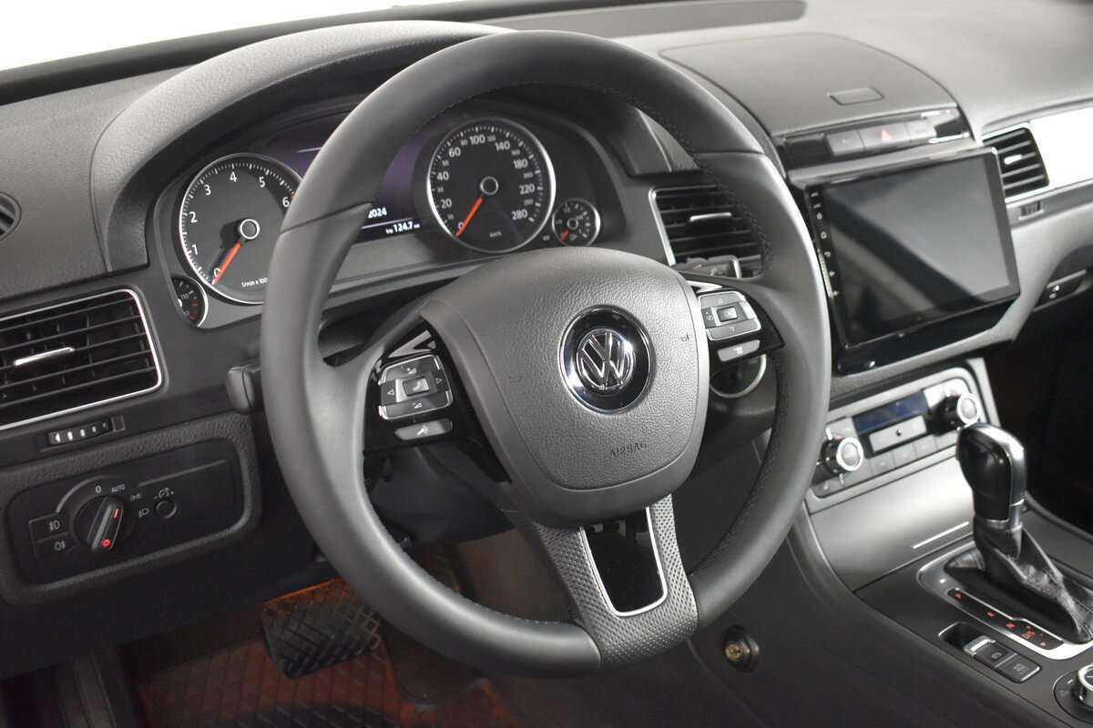 Купить Volkswagen Touareg, 2013, 157 512 км, фото №12