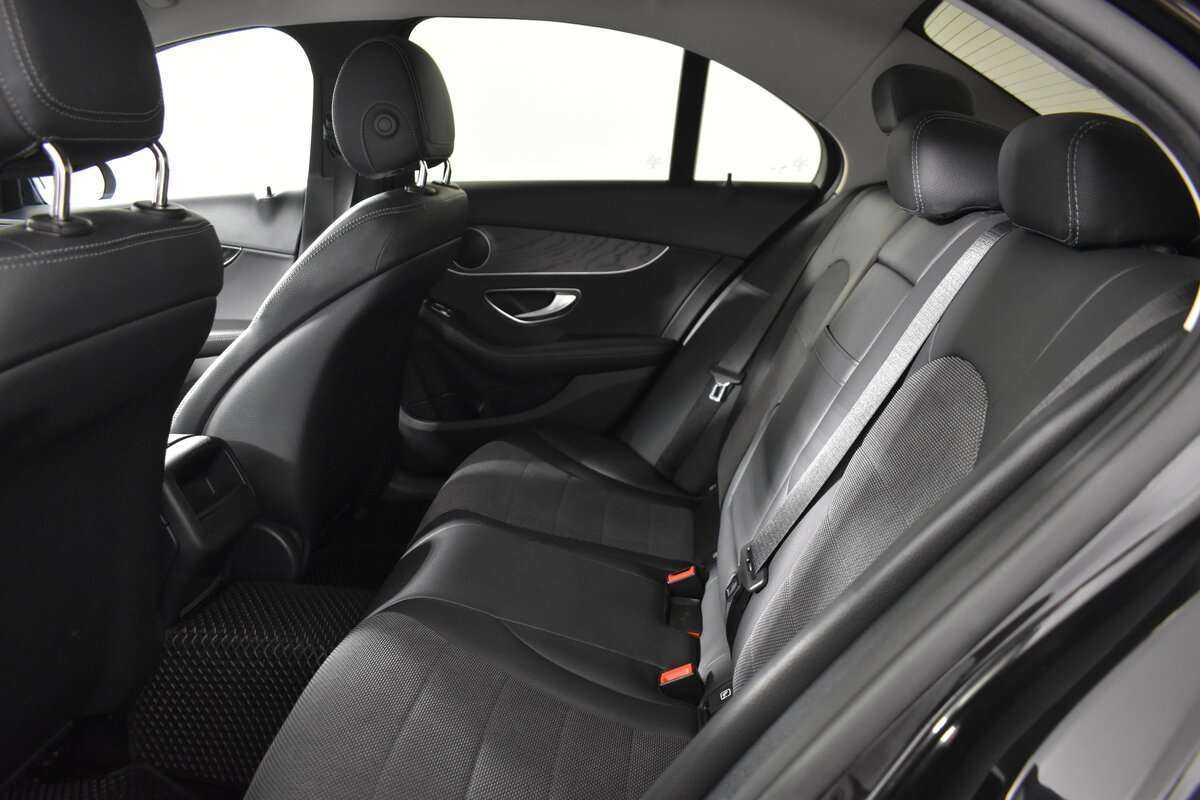 Купить Mercedes-Benz C-Класс 180, 2019, 70 000 км, фото №6
