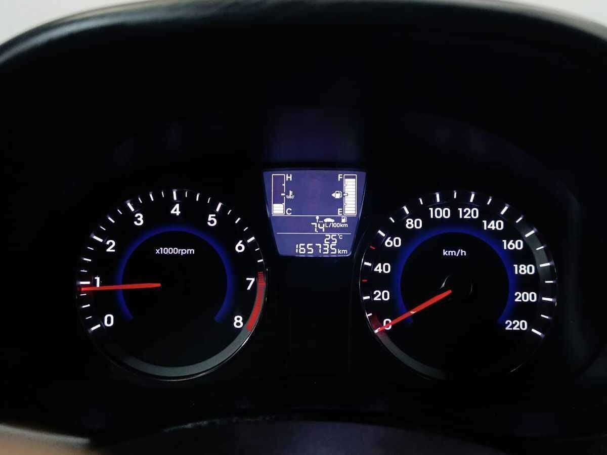 Купить Hyundai Solaris, 2016, 165 733 км, фото №12