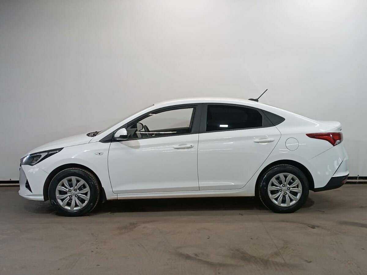 Купить Hyundai Solaris, 2022, 72 045 км, фото №8