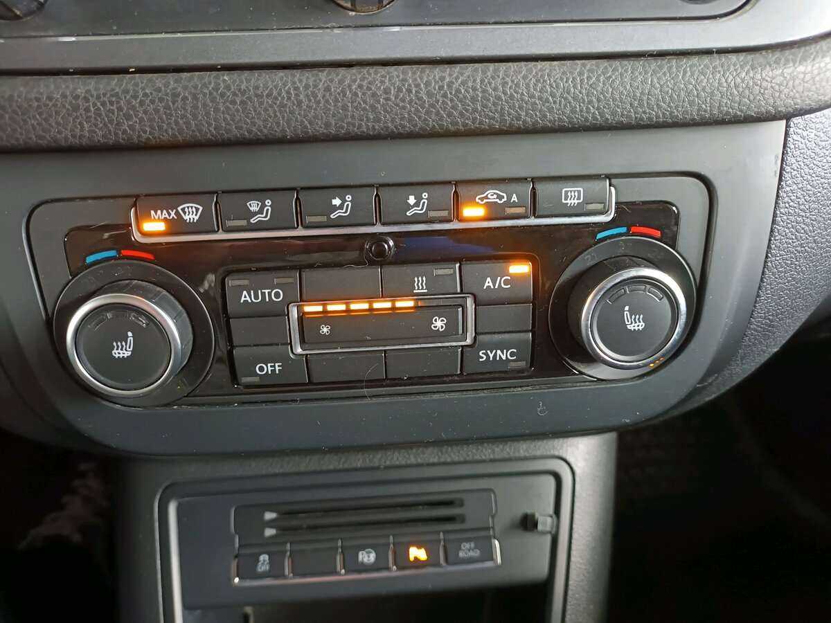 Купить Volkswagen Tiguan, 2013, 191 761 км, фото №12