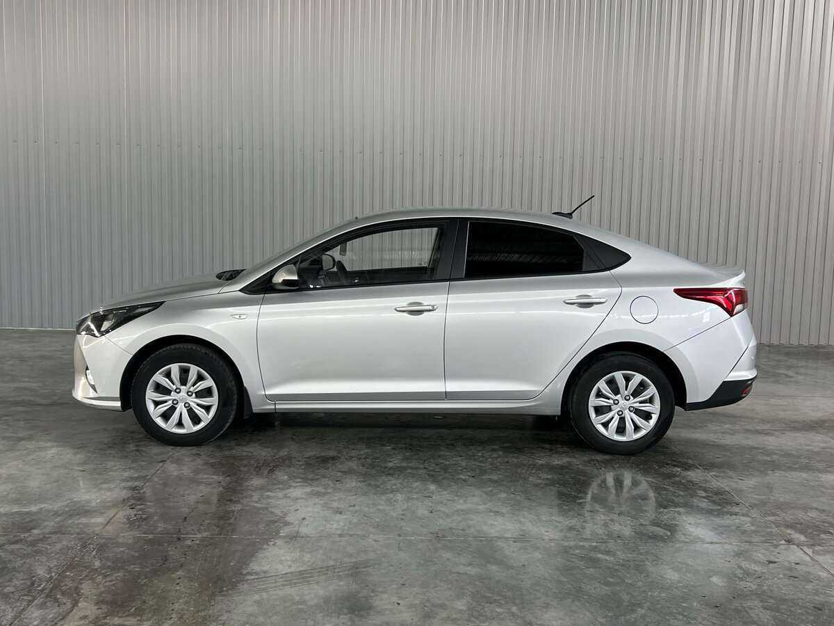 Купить Hyundai Solaris, 2020, 57 432 км, фото №4