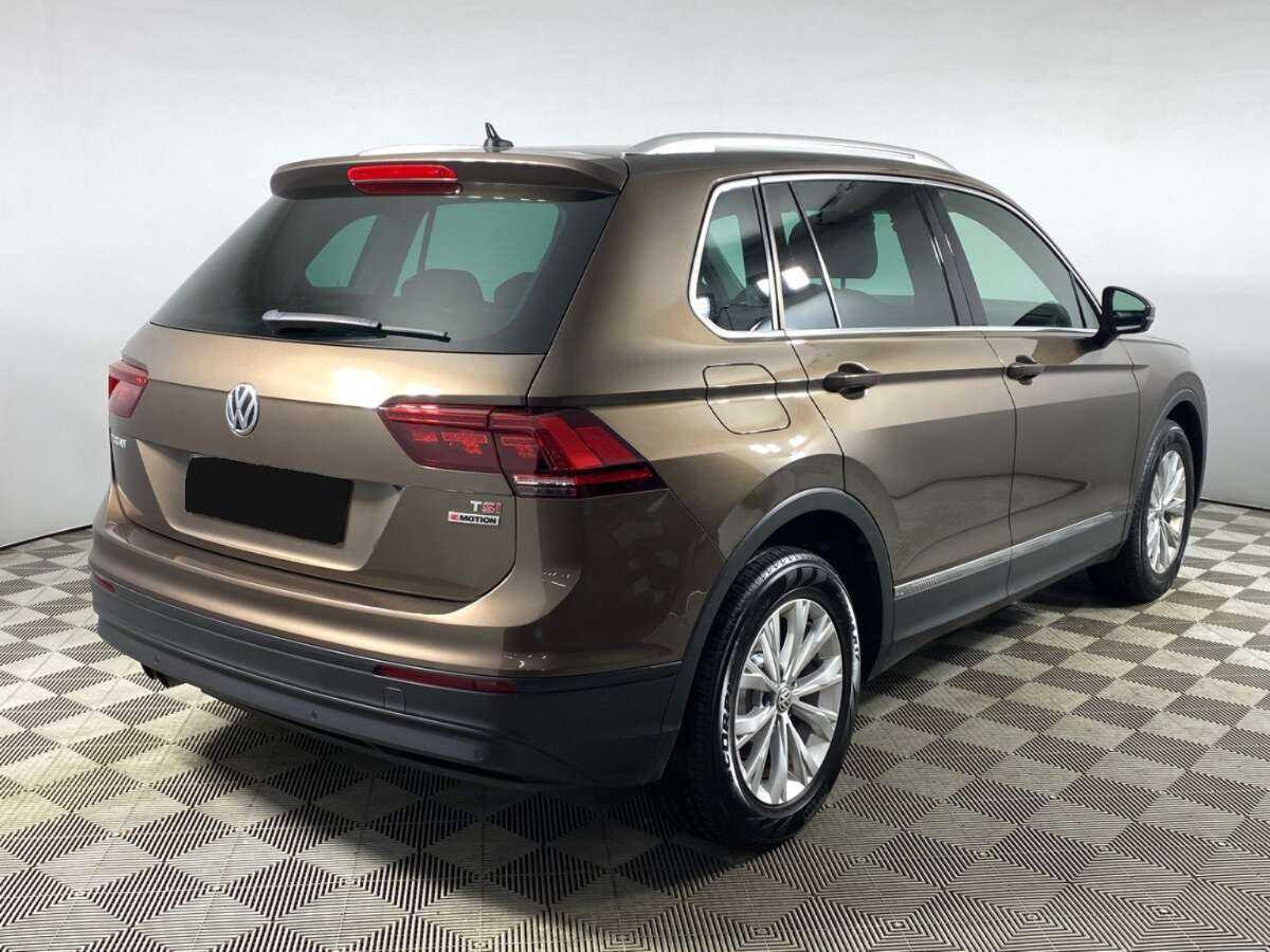 Купить Volkswagen Tiguan, 2017, 86 330 км, фото №5