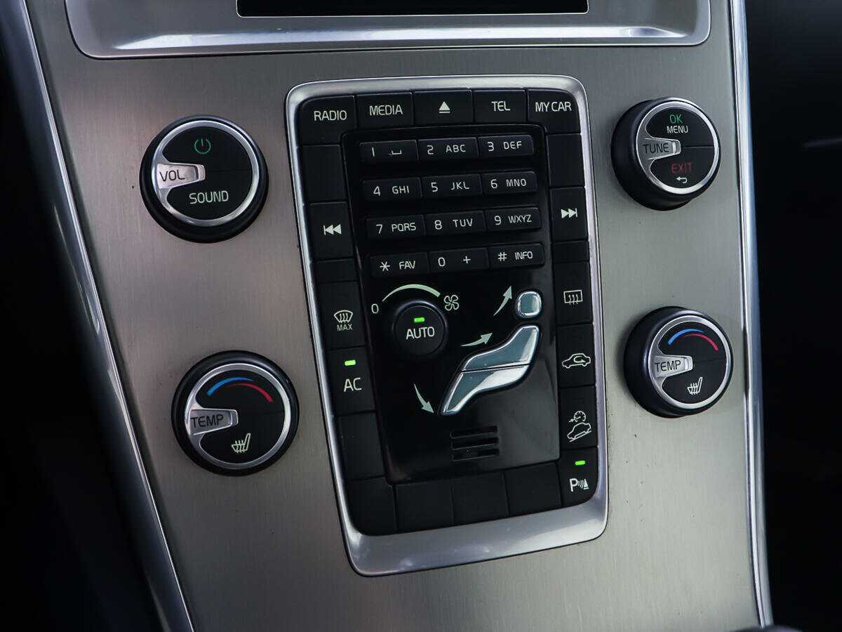 Купить Volvo XC60, 2012, 137 000 км, фото №18