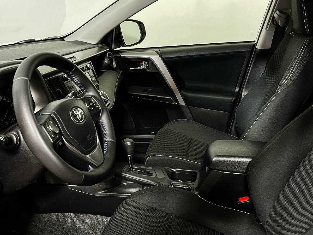 Купить Toyota RAV4, 2016, 104 000 км, фото №11