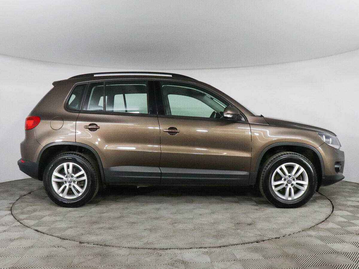 Купить Volkswagen Tiguan, 2015, 72 610 км, фото №4