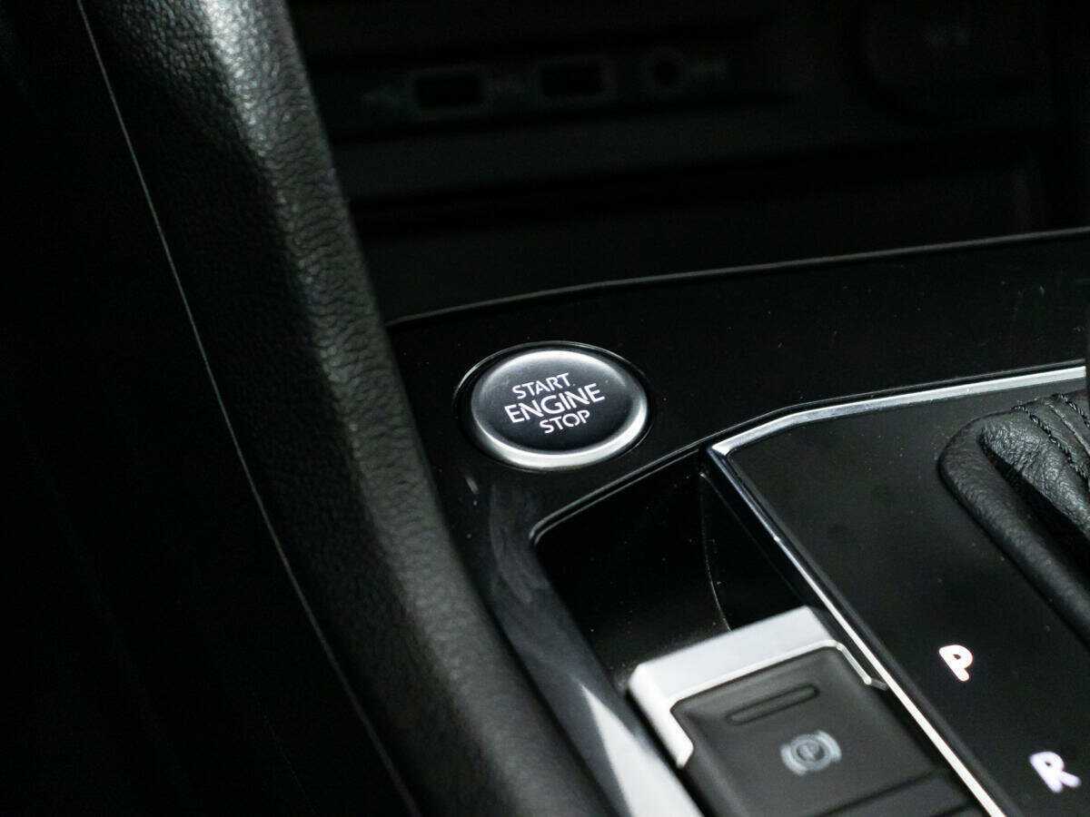 Купить Volkswagen Tiguan, 2018, 193 133 км, фото №21