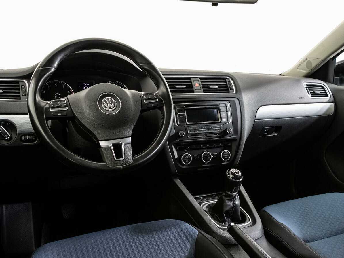 Купить Volkswagen Jetta, 2013, 91 375 км, фото №9