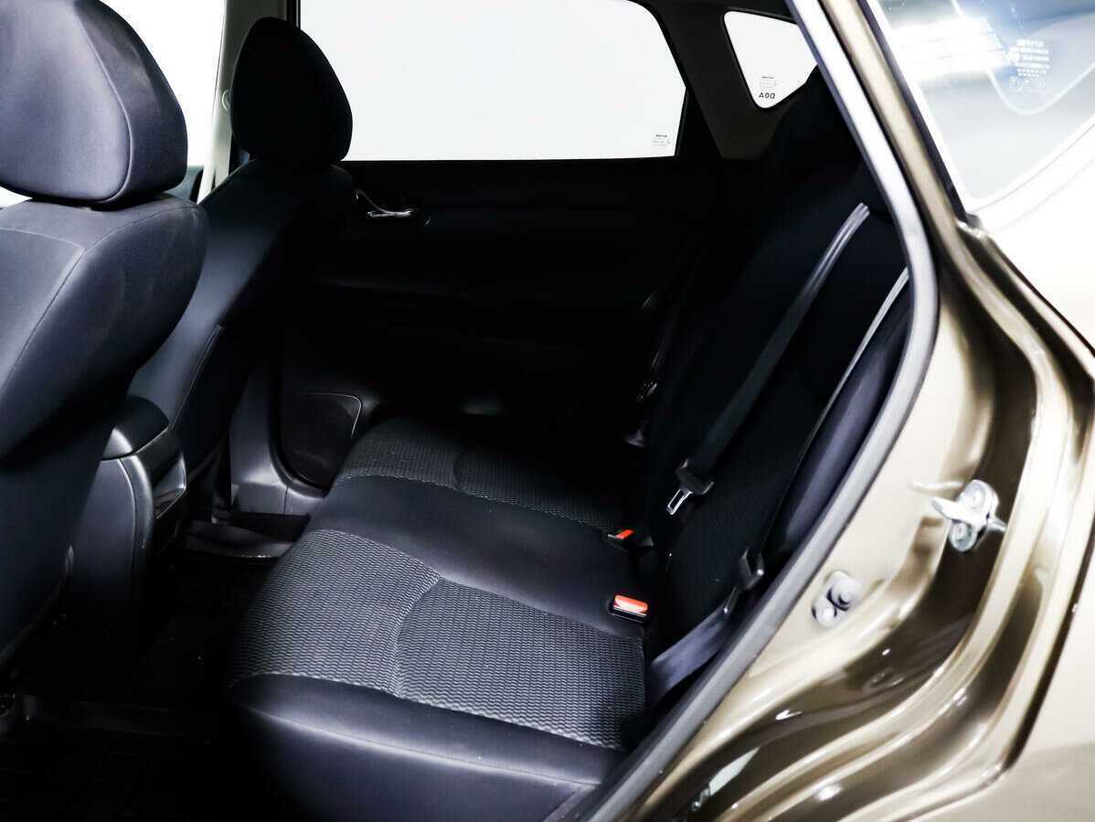 Купить Nissan Tiida, 2015, 84 520 км, фото №10