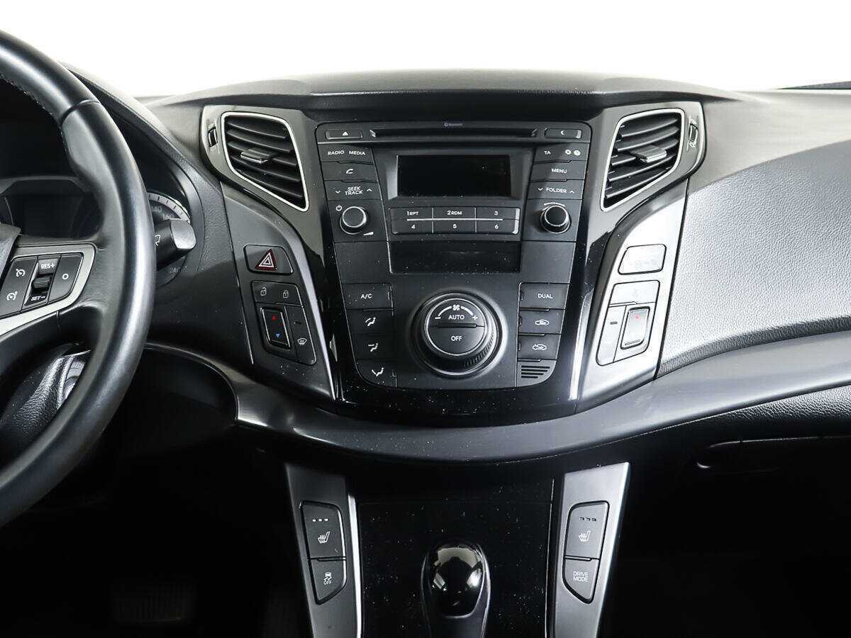 Купить Hyundai i40, 2015, 62 790 км, фото №12