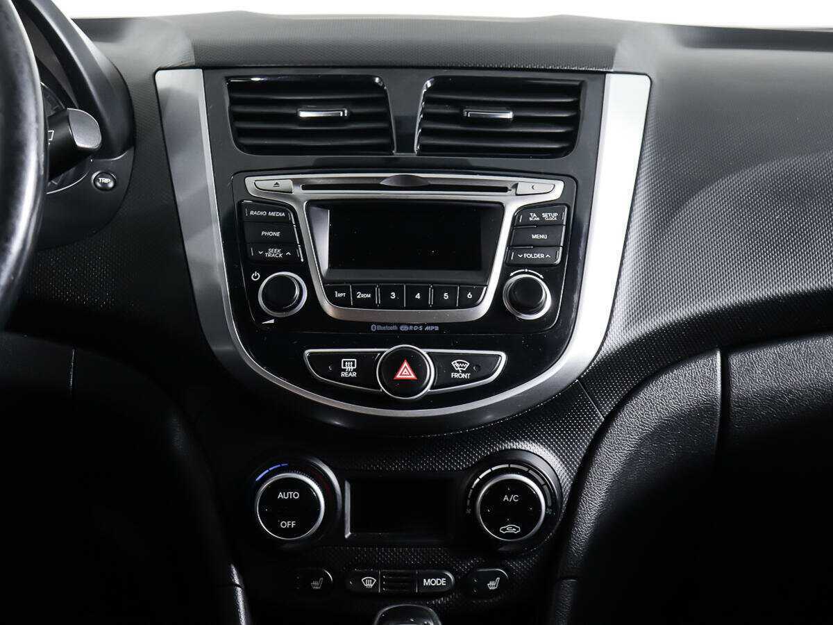 Купить Hyundai Solaris, 2016, 176 189 км, фото №11