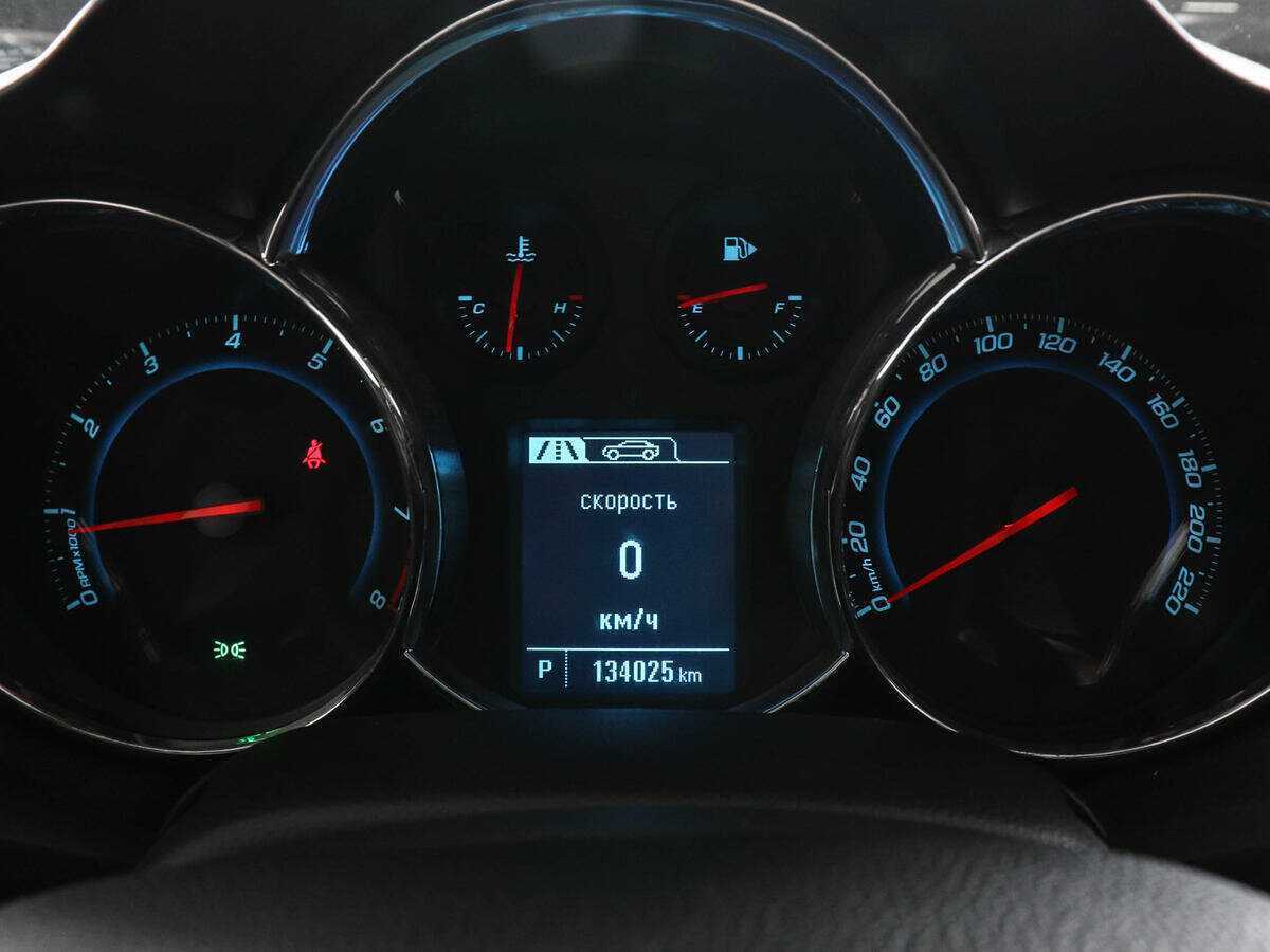 Купить Chevrolet Cruze, 2013, 134 021 км, фото №9