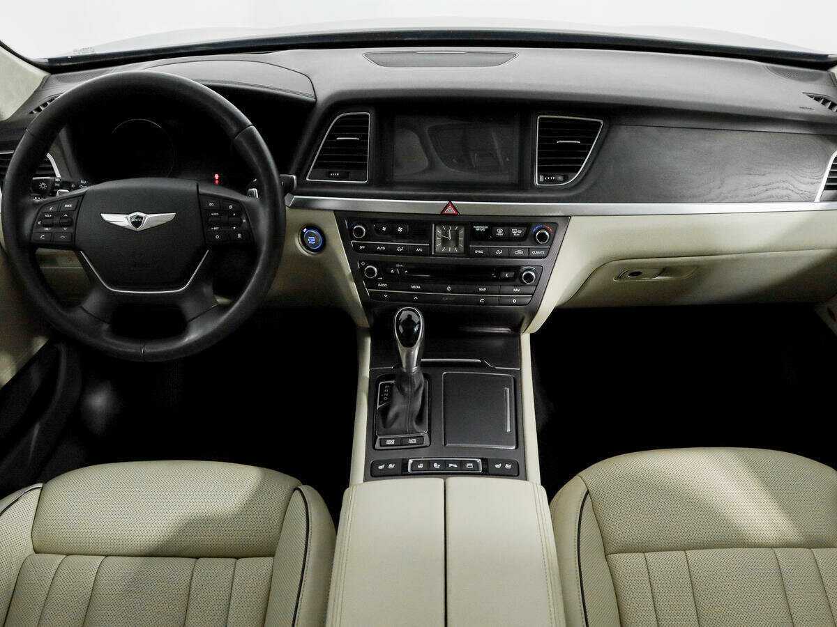 Купить Hyundai Genesis, 2015, 66 376 км, фото №13