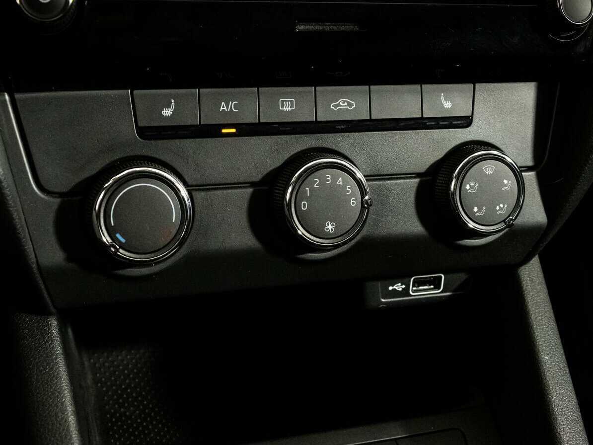 Купить Skoda Octavia, 2020, 40 005 км, фото №12