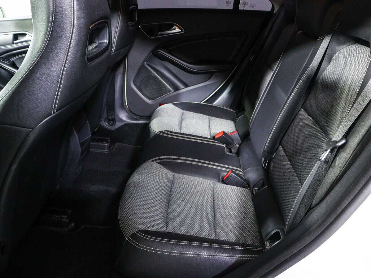 Купить Mercedes-Benz CLA 200, 2013, 78 795 км, фото №10