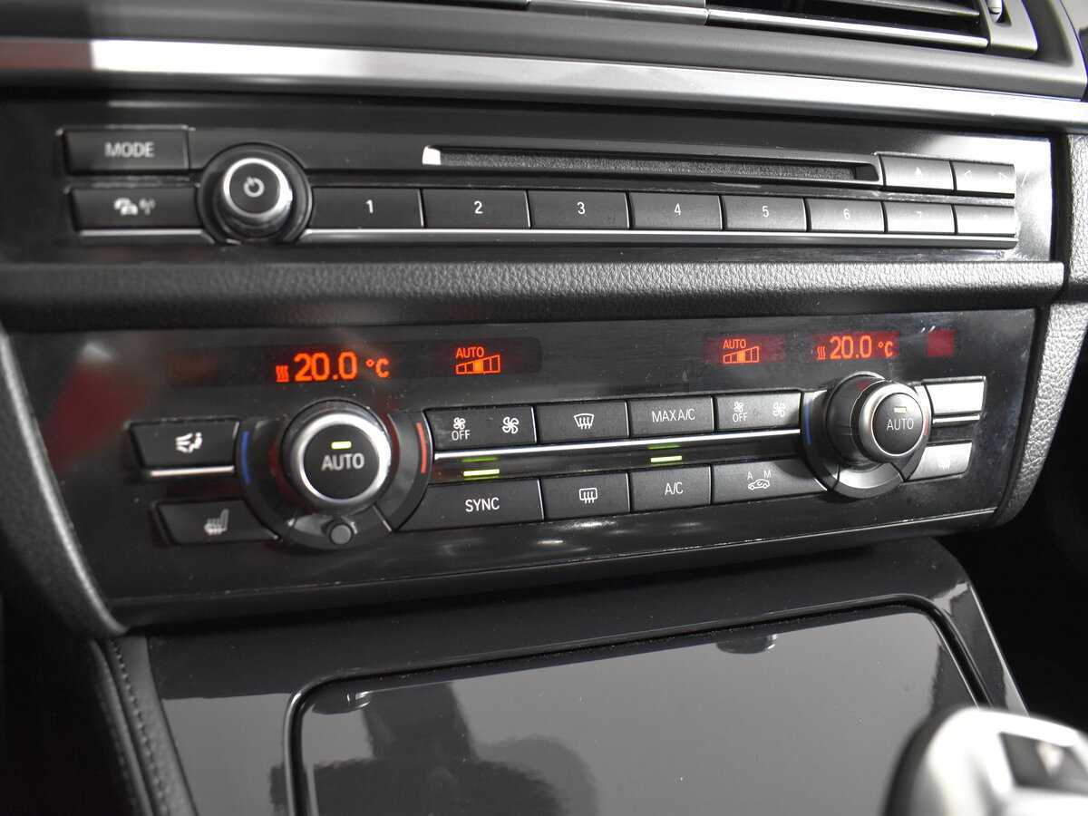 Купить BMW 5 серии 528i xDrive, 2014, 194 000 км, фото №19