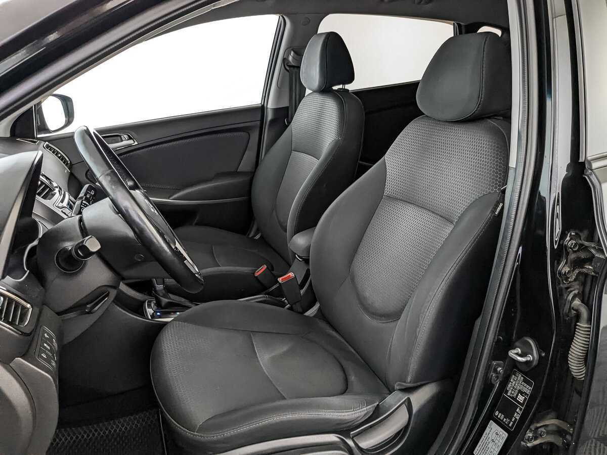 Купить Hyundai Solaris, 2015, 135 125 км, фото №16