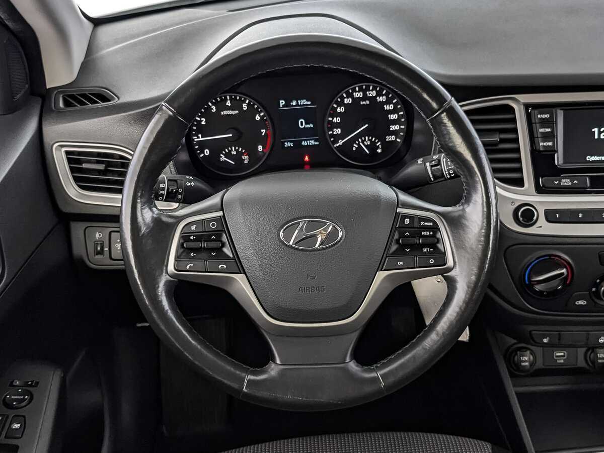 Купить Hyundai Solaris, 2019, 46 124 км, фото №18