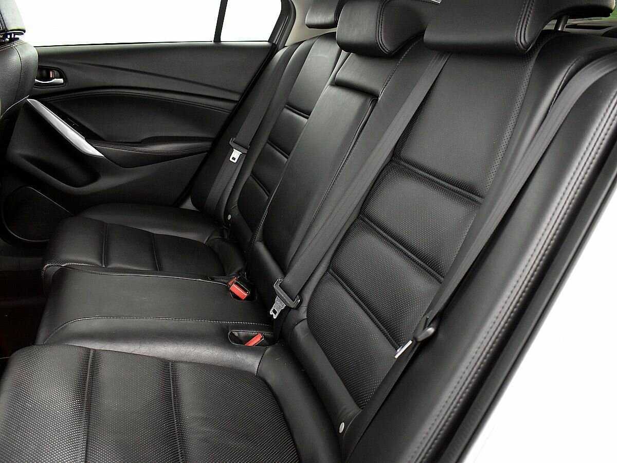 Купить Mazda 6, 2013, 211 822 км, фото №9