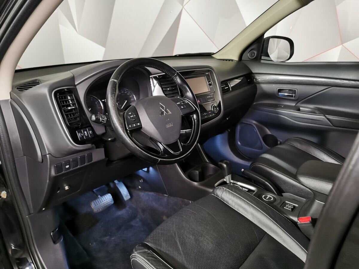 Купить Mitsubishi Outlander, 2016, 192 950 км, фото №14