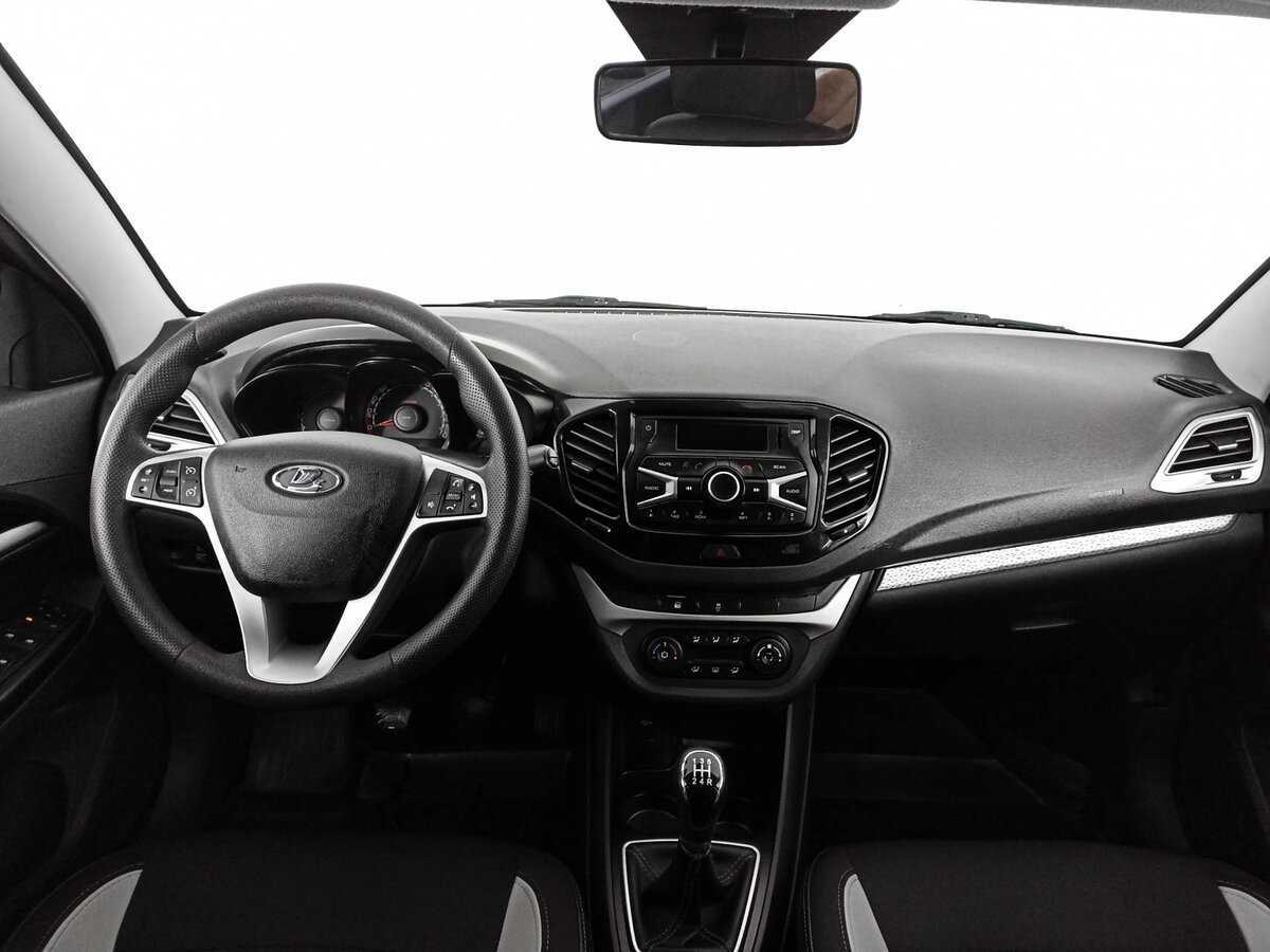 Купить Lada (ВАЗ) Vesta SW Cross, 2019, 77 688 км, фото №10