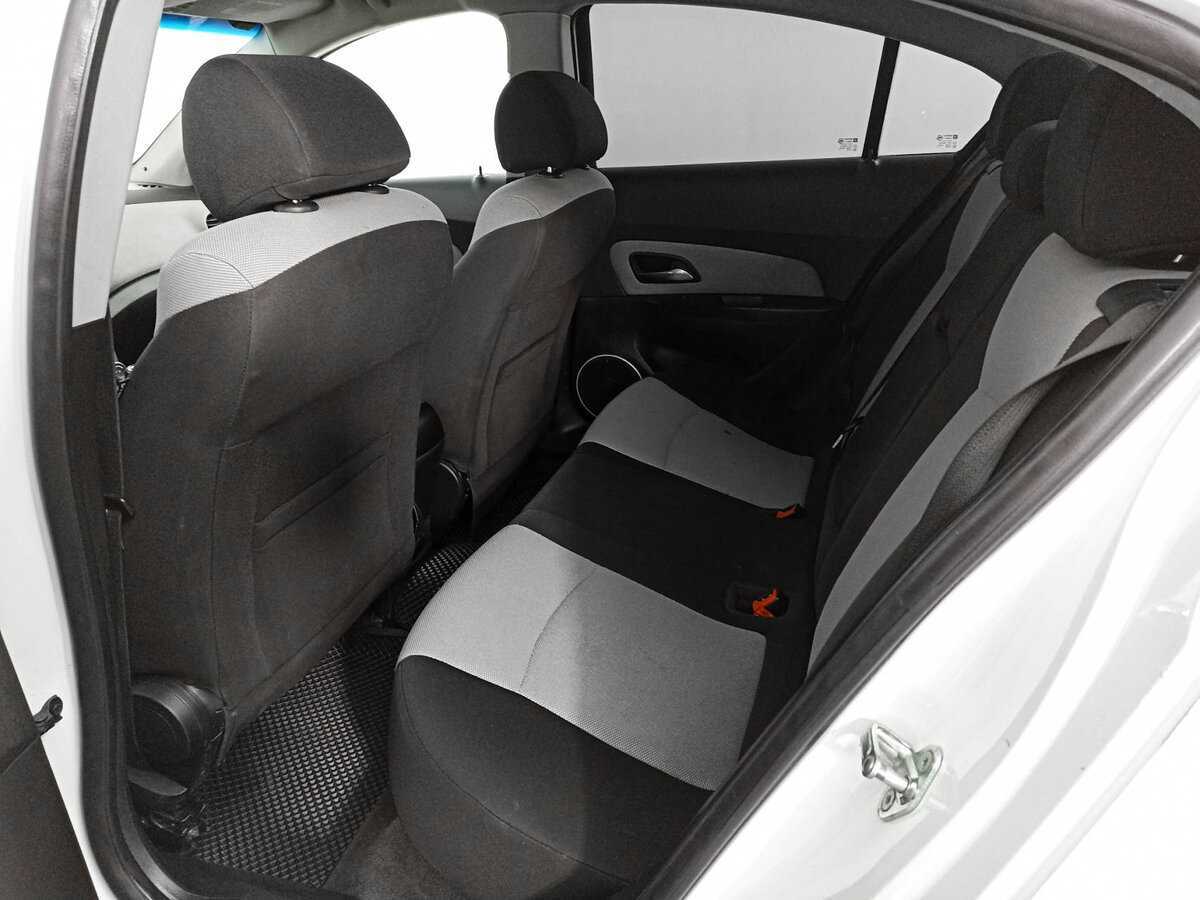 Купить Chevrolet Cruze, 2012, 311 653 км, фото №10