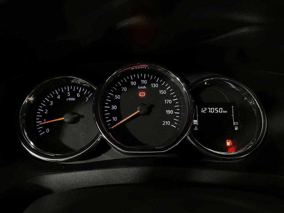 Купить Renault Logan, 2019, 126 291 км, фото №11