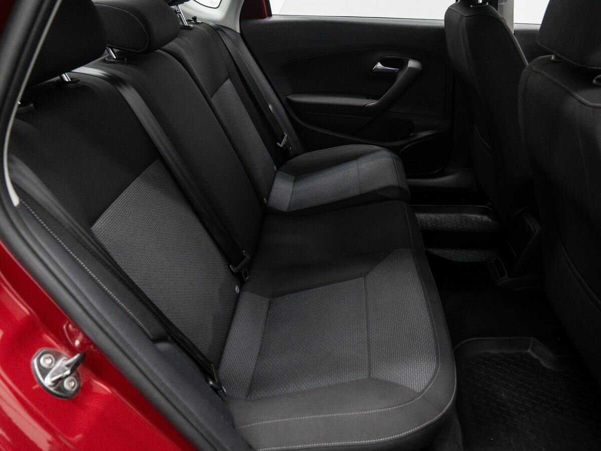 Купить Volkswagen Polo, 2017, 93 000 км, фото №7