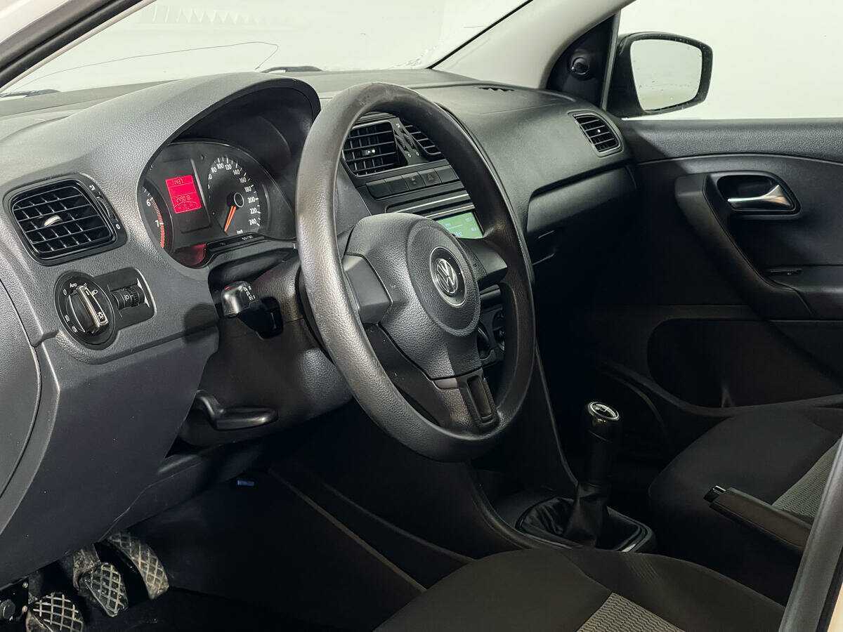 Купить Volkswagen Polo, 2012, 249 014 км, фото №13