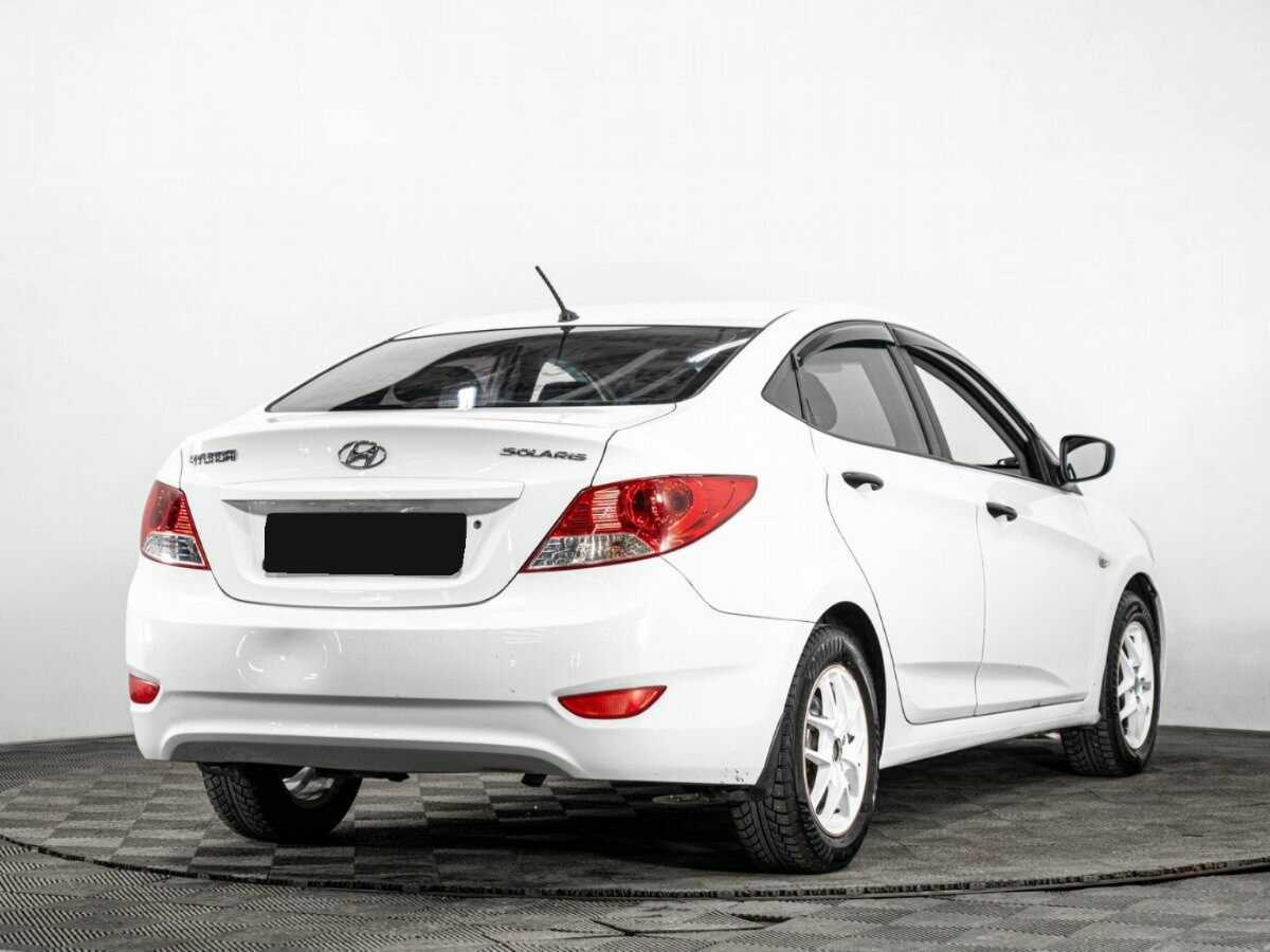 Купить Hyundai Solaris, 2013, 350 000 км, фото №4