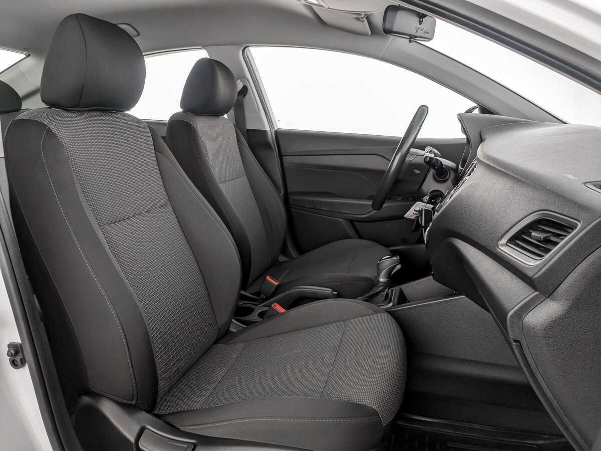 Купить Hyundai Solaris, 2018, 128 050 км, фото №22