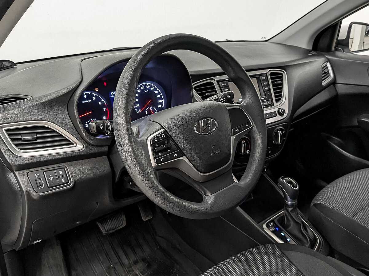 Купить Hyundai Solaris, 2021, 76 280 км, фото №15