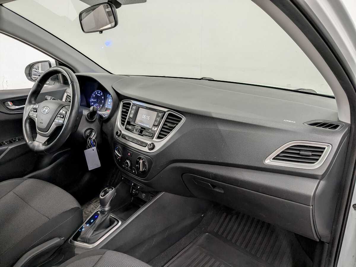 Купить Hyundai Solaris, 2019, 140 722 км, фото №11