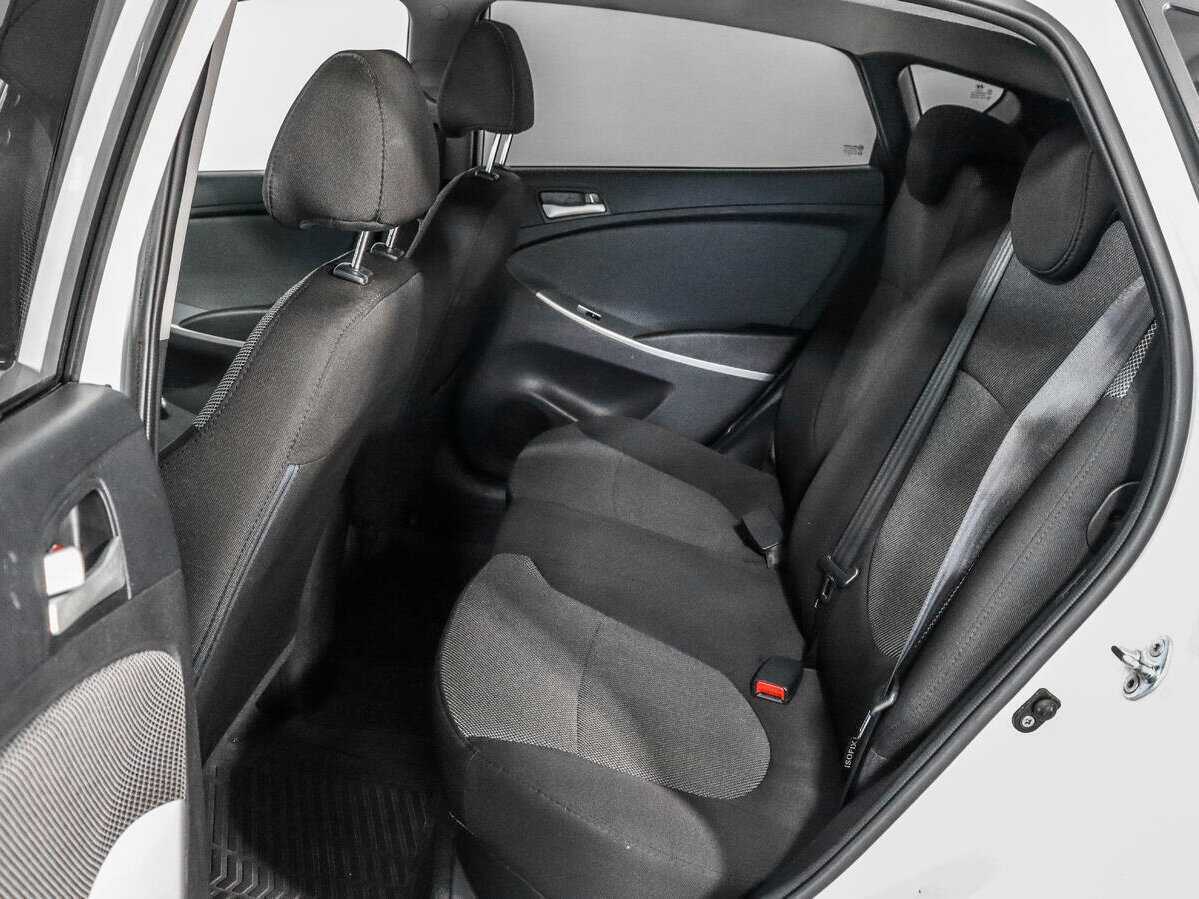 Купить Hyundai Solaris, 2014, 120 000 км, фото №10