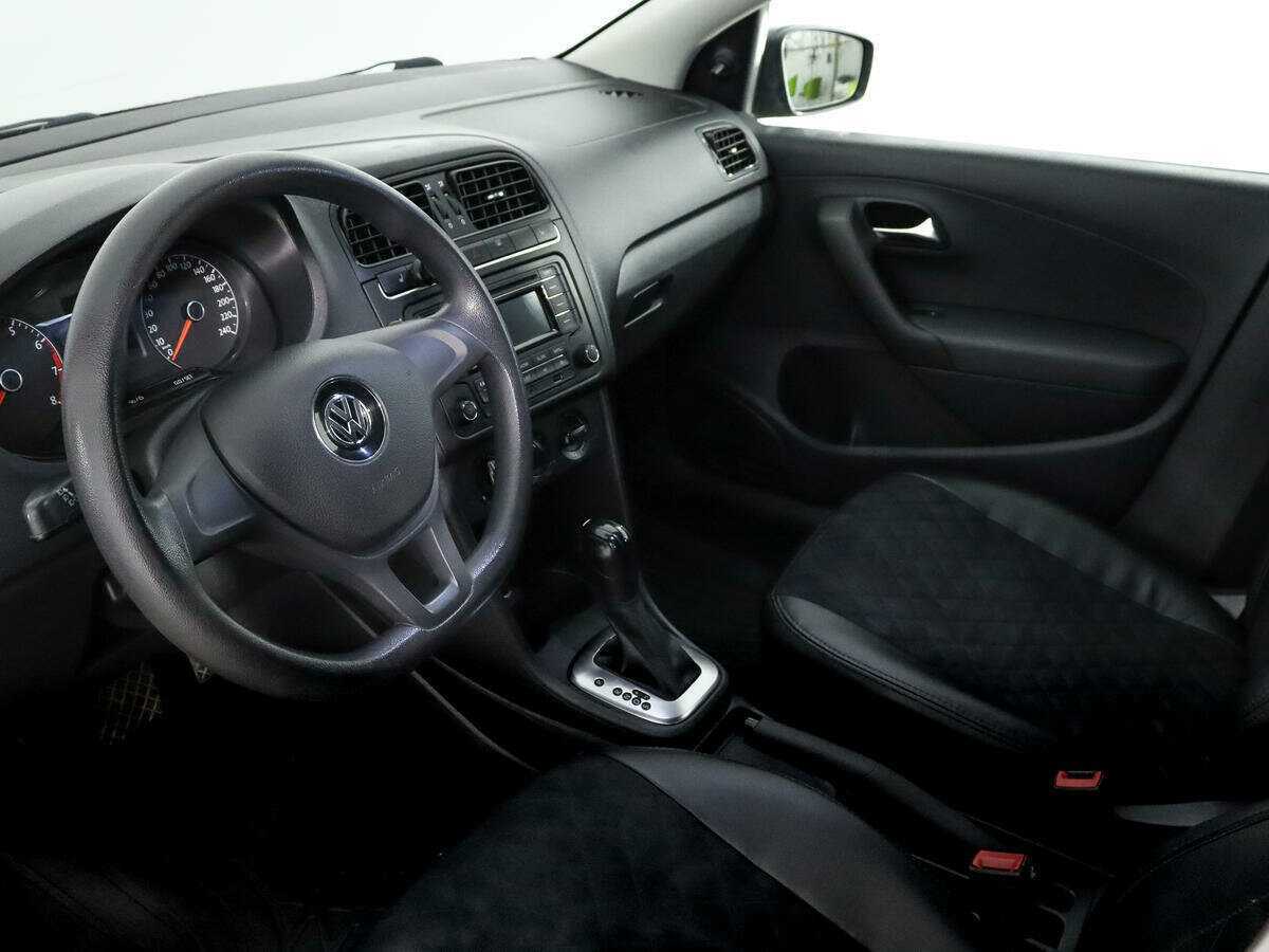 Купить Volkswagen Polo, 2016, 207 603 км, фото №10