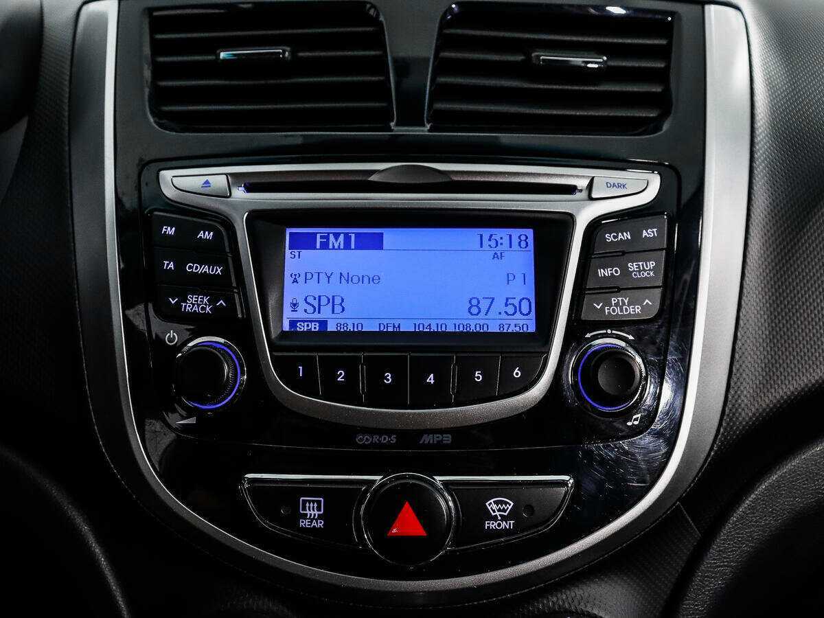 Купить Hyundai Solaris, 2014, 107 300 км, фото №13