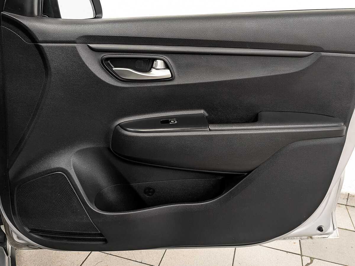 Купить Kia Rio X-Line, 2020, 160 656 км, фото №24