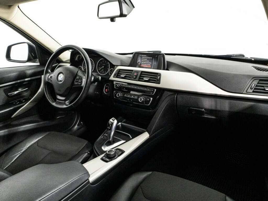 Купить BMW 3 серии 320i, 2016, 172 000 км, фото №9