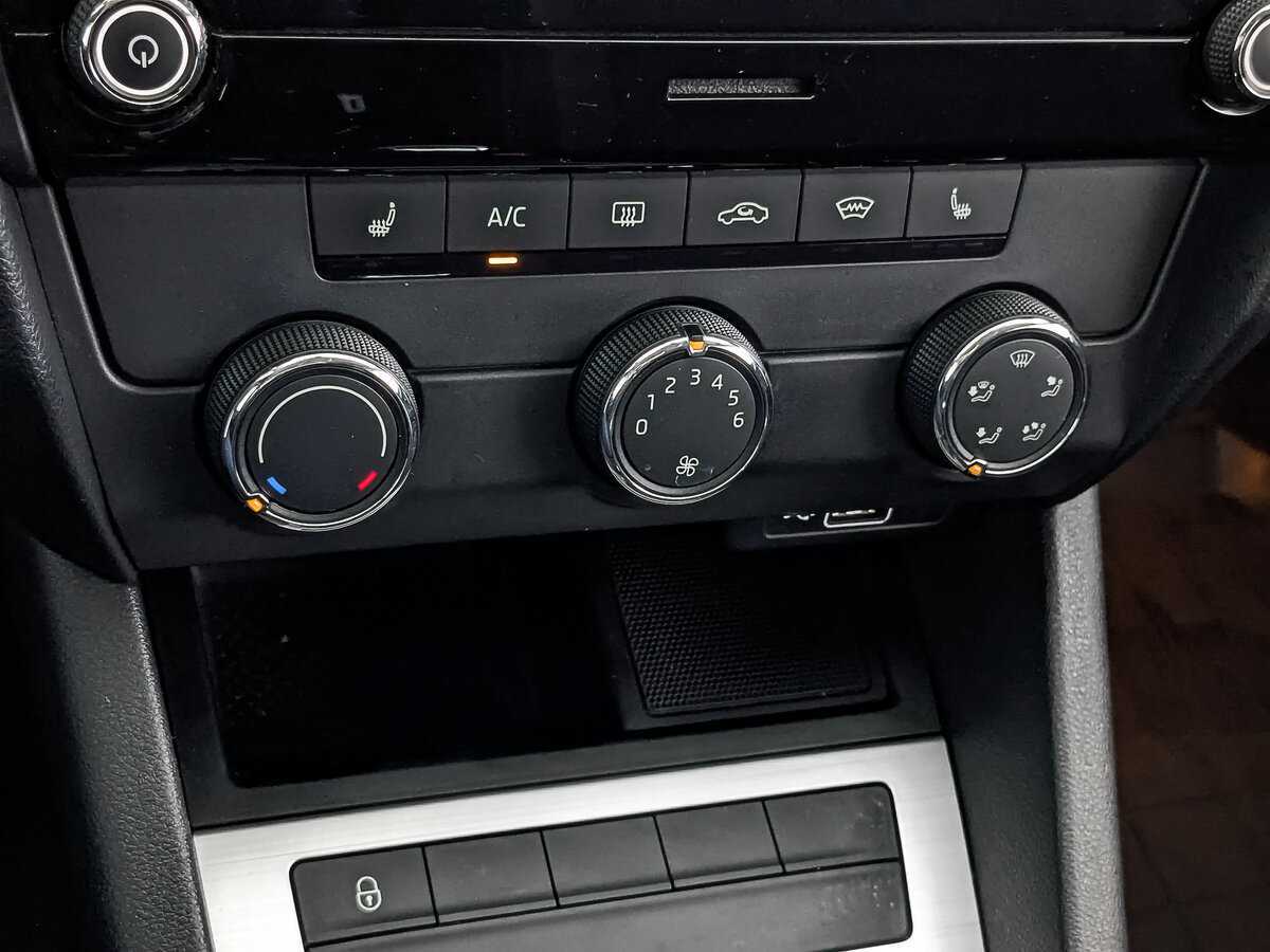 Купить Skoda Octavia, 2018, 139 842 км, фото №21