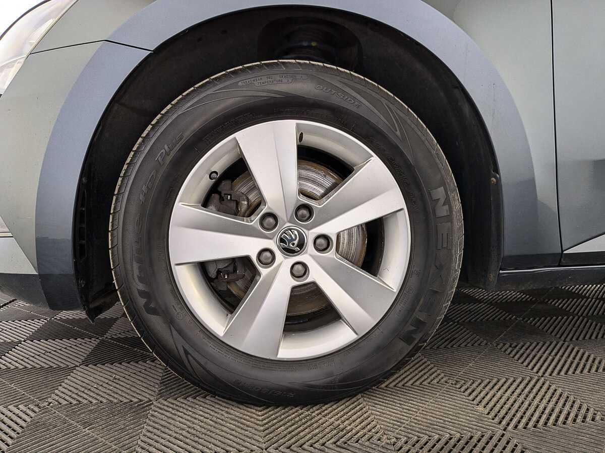 Купить Skoda Superb, 2019, 121 088 км, фото №12